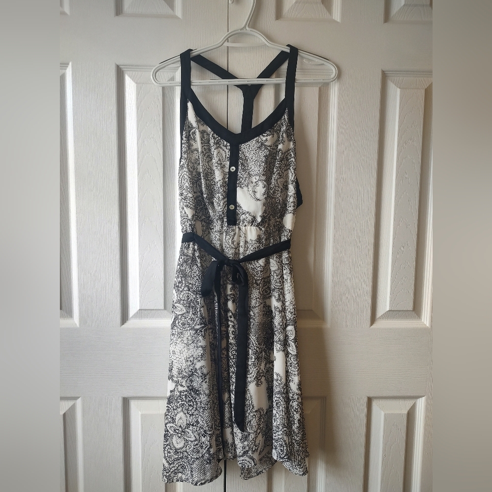 L Charming Charlie Dress